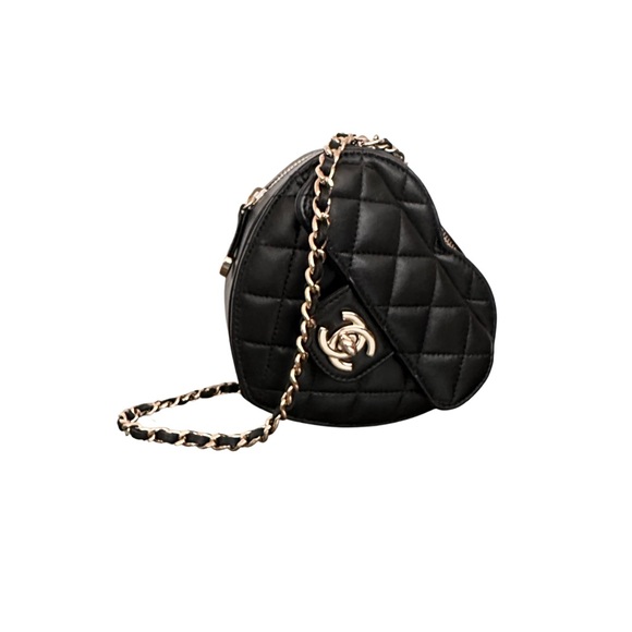 Chanel CC in Love Heart Crossbody Bag Quilted Lambskin Black Light Gold Hardware - Picture 10 of 15